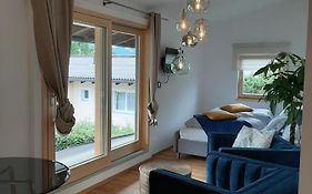 Studio Mit Grosser Loggia